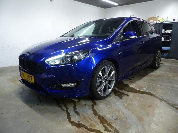 FORD FOCUS 2017 wf05xxgcc5hk09210