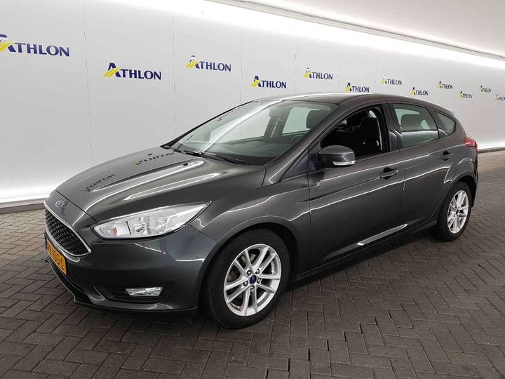 FORD FOCUS HATCHBACK 2017 wf05xxgcc5hk83810