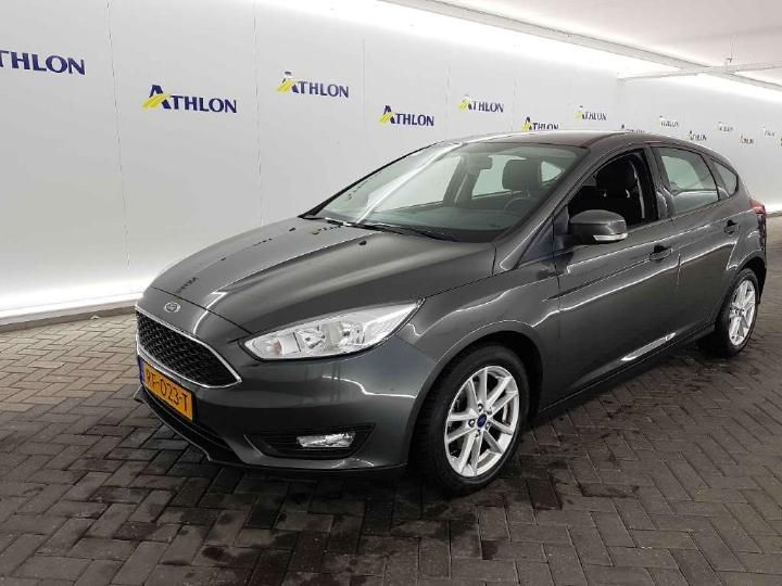 FORD FOCUS HATCHBACK 2017 wf05xxgcc5hk83973