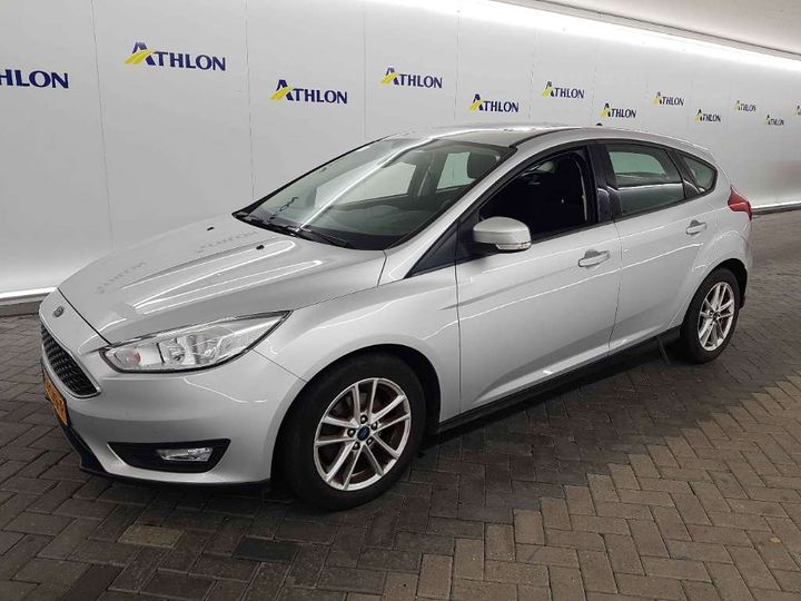 FORD FOCUS HATCHBACK 2017 wf05xxgcc5hk85604