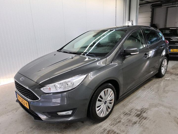 FORD FOCUS 2017 wf05xxgcc5hr70410