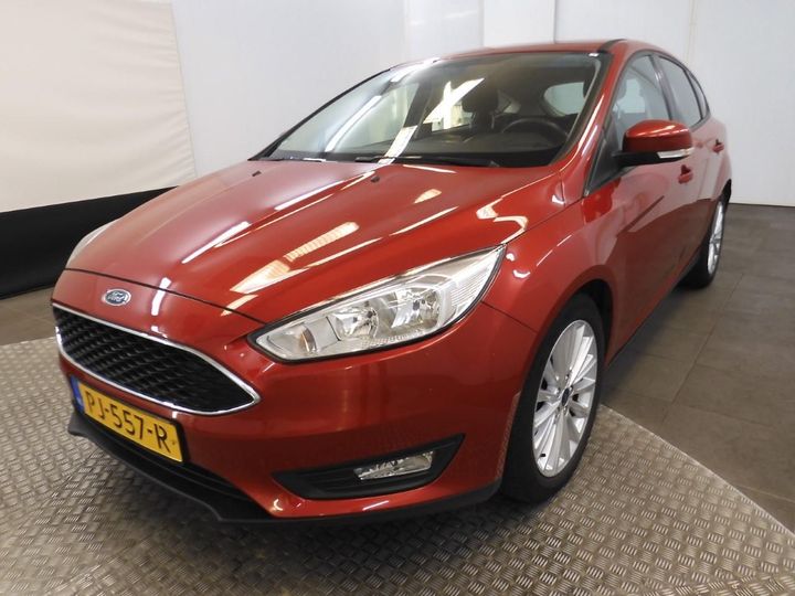 FORD FOCUS 2017 wf05xxgcc5hr77669