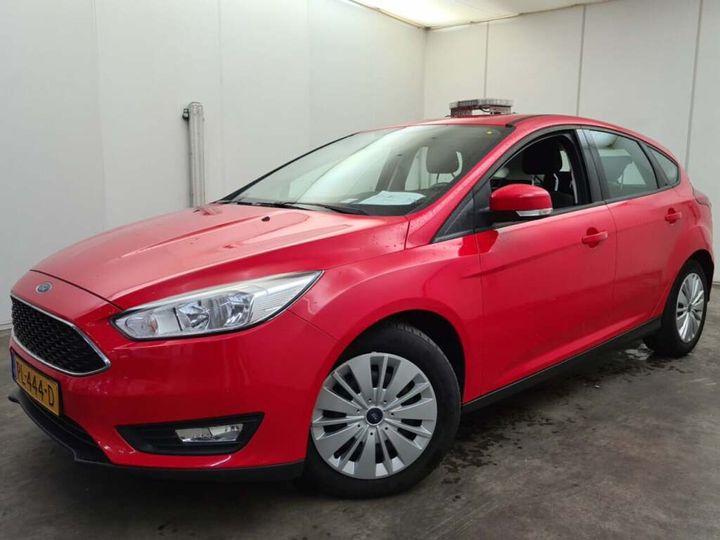 FORD FOCUS 2017 wf05xxgcc5hr80859