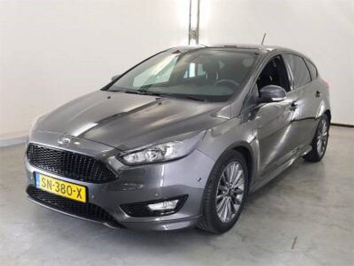 FORD FOCUS 2018 wf05xxgcc5jt27756