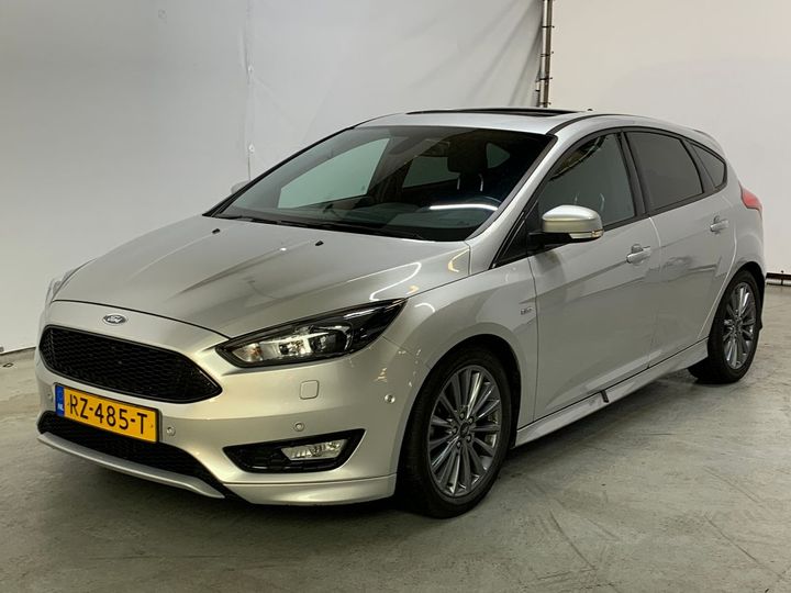 FORD FOCUS 2018 wf05xxgcc5jy35281