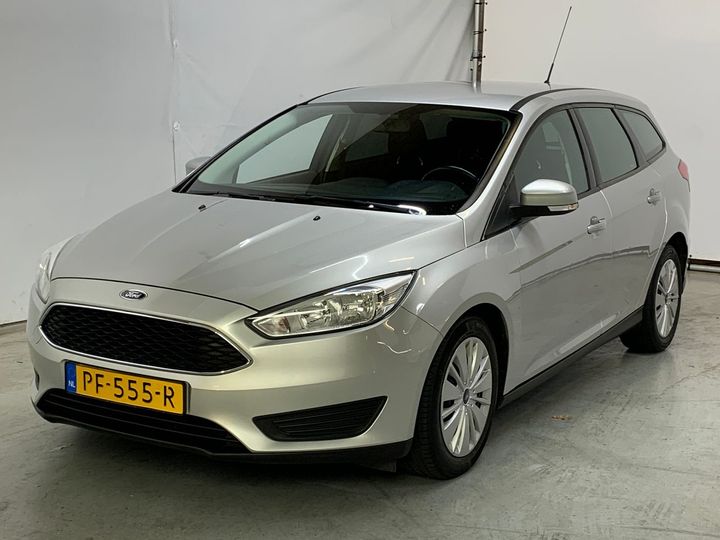 FORD FOCUS WAGON 2017 wf06xxgcc6hb49463