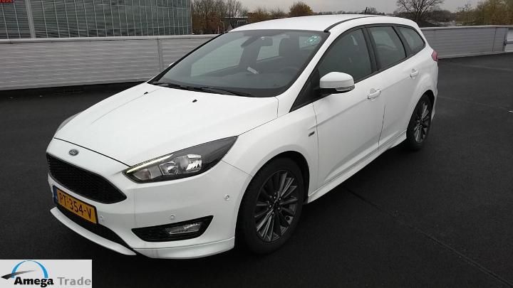 FORD FOCUS WAGON 2017 wf06xxgcc6hc47225