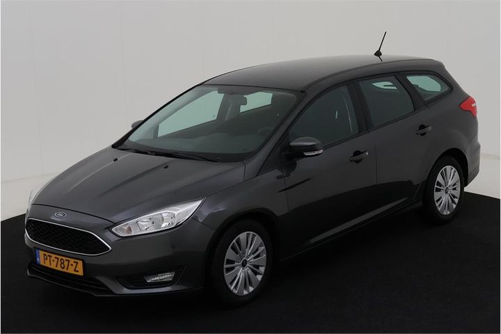 FORD FOCUS WAGON 2017 wf06xxgcc6hc50183