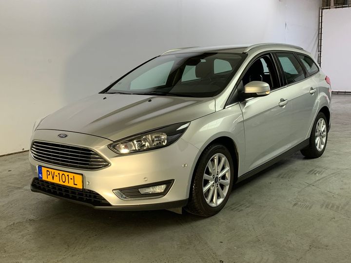 FORD FOCUS WAGON 2017 wf06xxgcc6hc53907