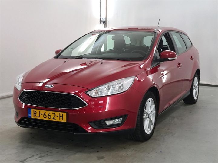 FORD FOCUS WAGON 2017 wf06xxgcc6hd37392