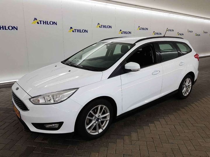 FORD FOCUS WAGON 2017 wf06xxgcc6hd55171