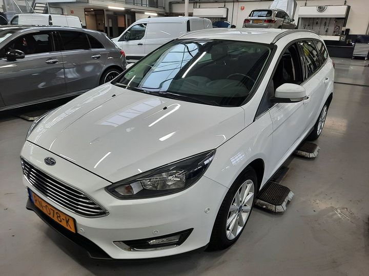 FORD FOCUS WAGON 2017 wf06xxgcc6he77015