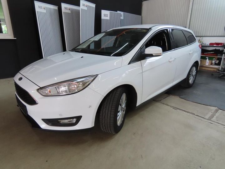 FORD FOCUS TURNIER 2018 wf06xxgcc6he80418