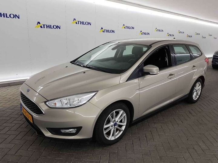 FORD FOCUS WAGON 2017 wf06xxgcc6hg16269