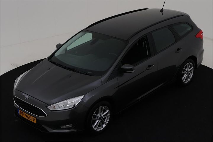 FORD FOCUS WAGON 2017 wf06xxgcc6hg19986