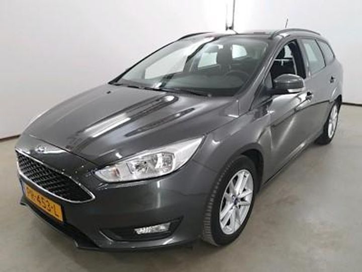 FORD FOCUS WAGON 2017 wf06xxgcc6hg26373