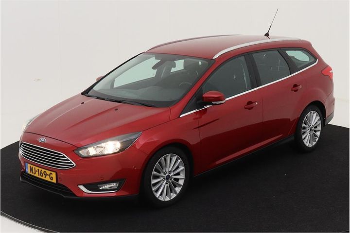 FORD FOCUS WAGON 2017 wf06xxgcc6hj14913