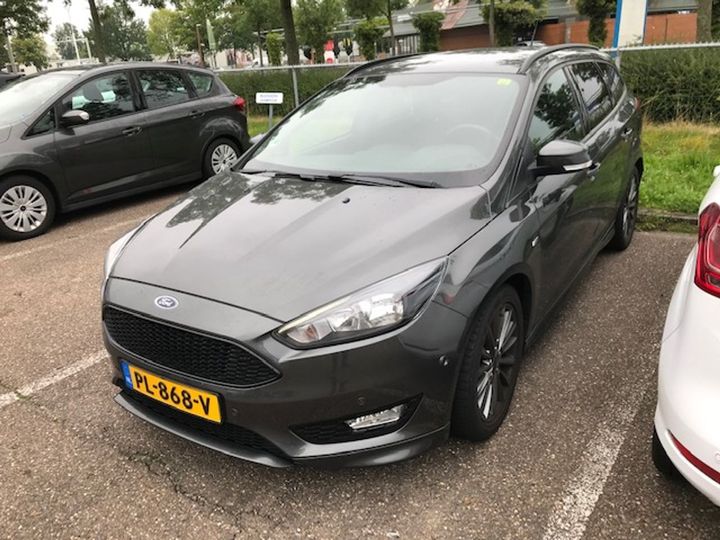 FORD FOCUS WAGON 2017 wf06xxgcc6hj26377