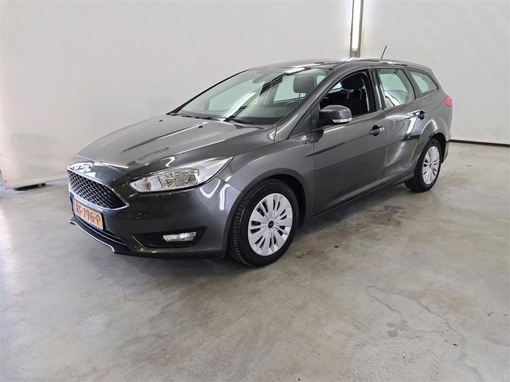 FORD FOCUS WAGON 2017 wf06xxgcc6hk16105