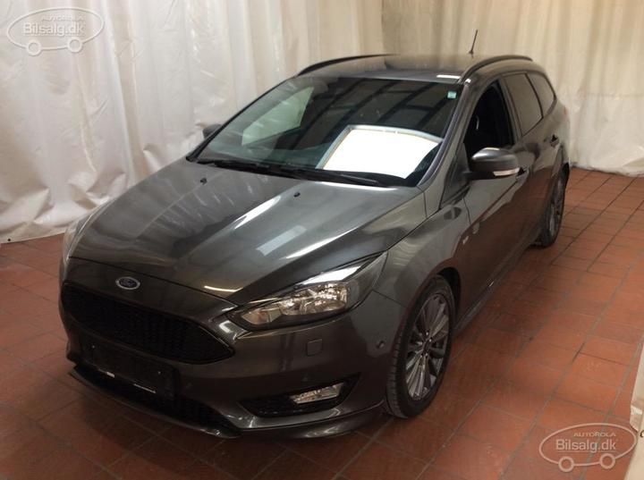 FORD FOCUS ESTATE 2018 wf06xxgcc6hk16906