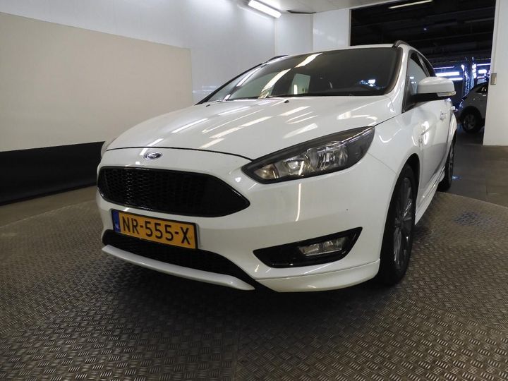 FORD FOCUS 2017 wf06xxgcc6hm84920