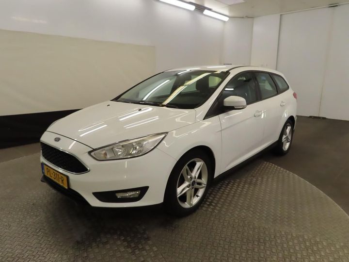 FORD FOCUS 2017 wf06xxgcc6hp18903