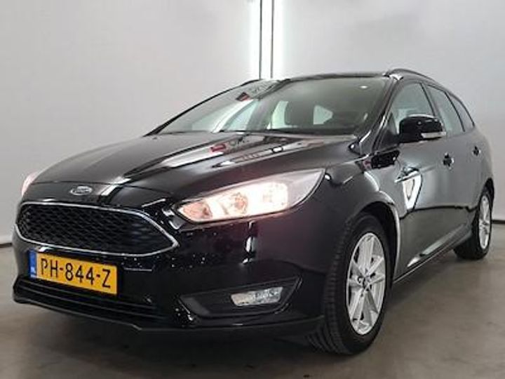 FORD FOCUS WAGON 2017 wf06xxgcc6hr65800