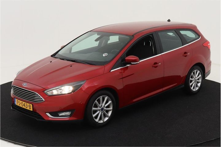 FORD FOCUS WAGON 2017 wf06xxgcc6hr69210