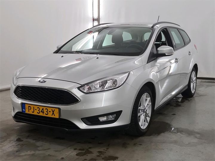 FORD FOCUS WAGON 2017 wf06xxgcc6hr76126