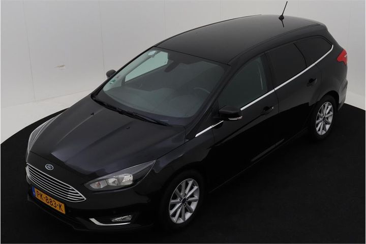 FORD FOCUS WAGON 2017 wf06xxgcc6hr77432