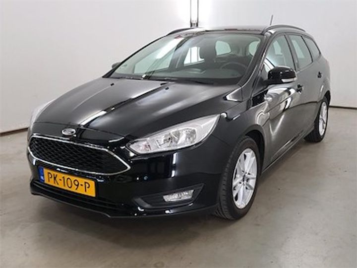 FORD FOCUS WAGON 2017 wf06xxgcc6hr83947