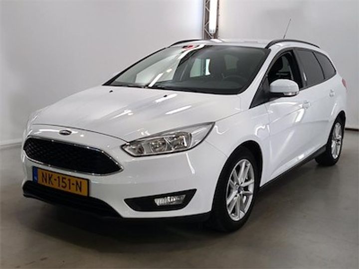 FORD FOCUS WAGON 2017 wf06xxgcc6hu32847