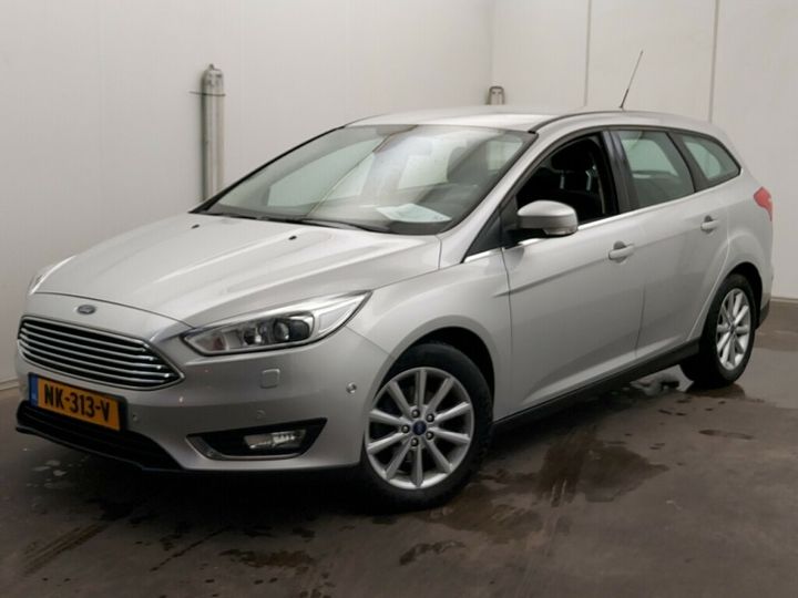 FORD FOCUS 2017 wf06xxgcc6hu33613