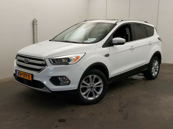 FORD KUGA 2017 wf0axxwpmags22673