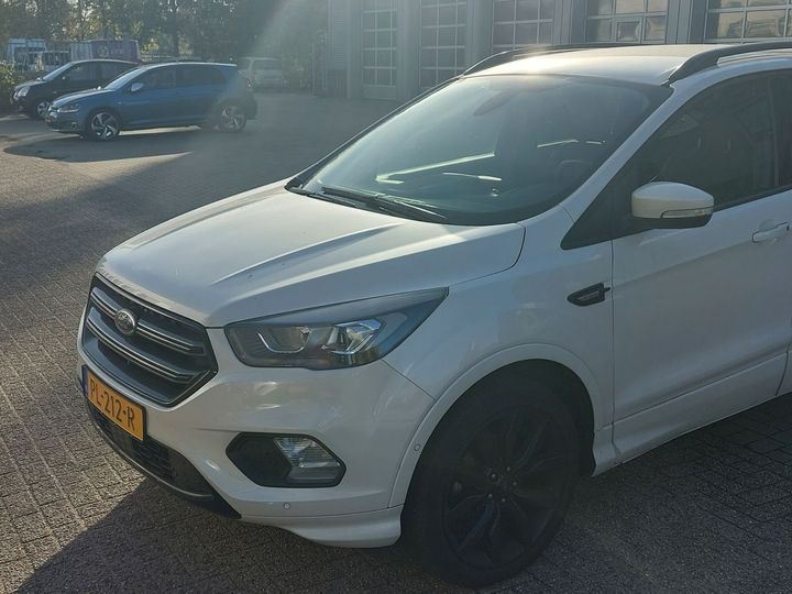 FORD KUGA 2017 wf0axxwpmahr08742