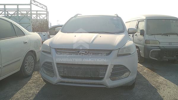 FORD ESCAPE 2015 wf0cm4ae0fve86405