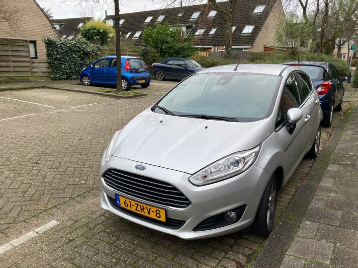 FORD FIESTA 2013 wf0dxxgakdcs58571