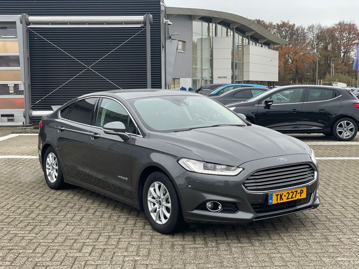 FORD MONDEO 2018 wf0dxxwpcdjm86354