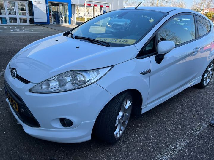 FORD FIESTA 2011 wf0gxxgajgbc21033