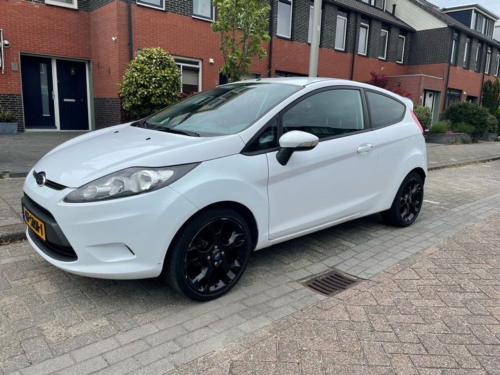 FORD FIESTA 2011 wf0gxxgajgby14065