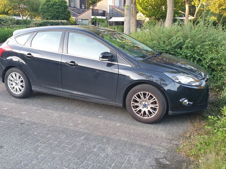 FORD FOCUS 2012 wf0kxxgcbkbk88242