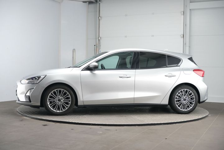 FORD FOCUS 2019 wf0nxxgchnju64214