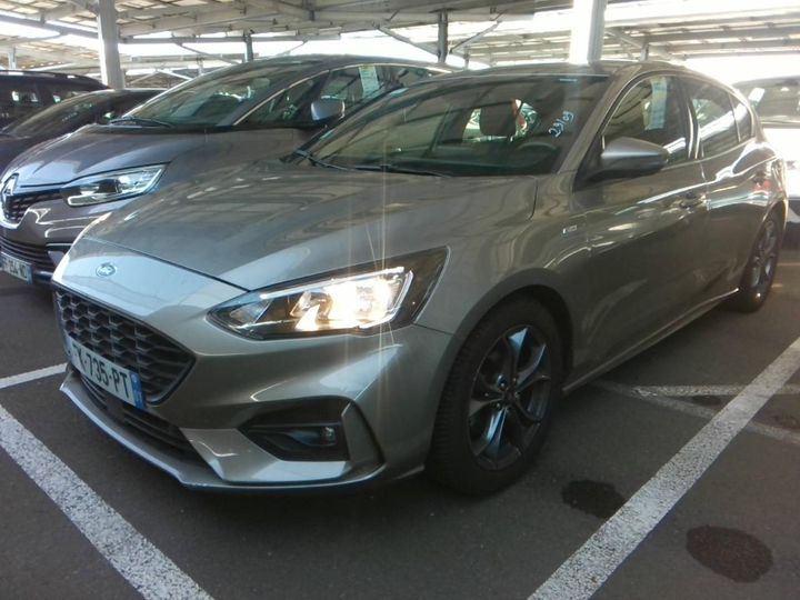 FORD FOCUS 2019 wf0nxxgchnkj18447