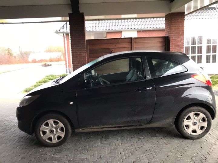 FORD KA 2009 wf0uxxltru9k17157