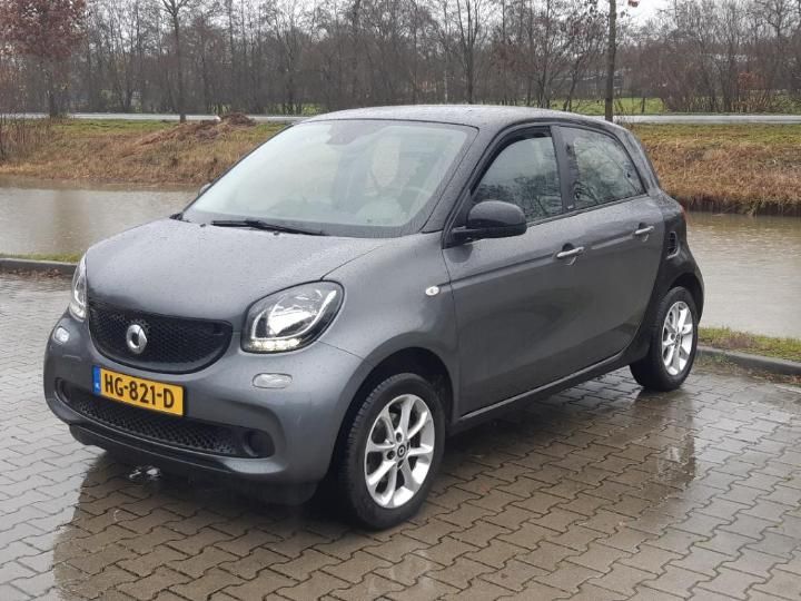 SMART FORFOUR 2015 wme4530421y051044