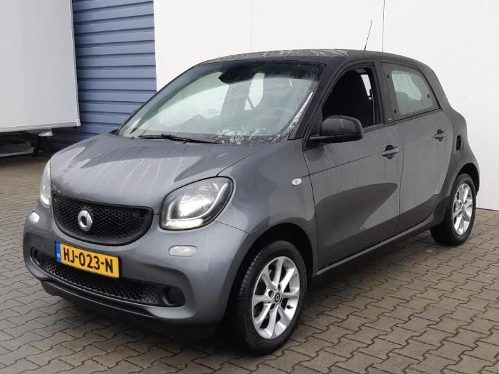 SMART FORFOUR 2015 wme4530421y051045