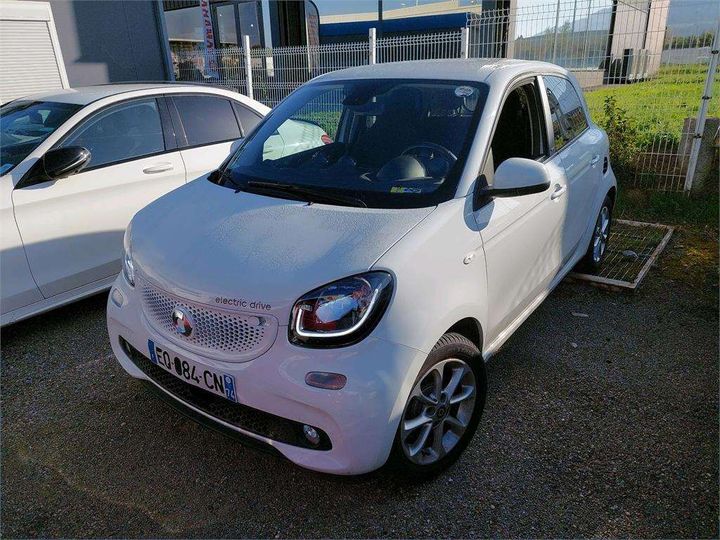 SMART FORFOUR 2017 wme4530911y149843