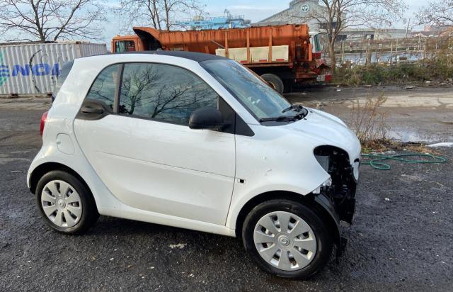 SMART FORTWO 2017 wmefj5da0hk170528