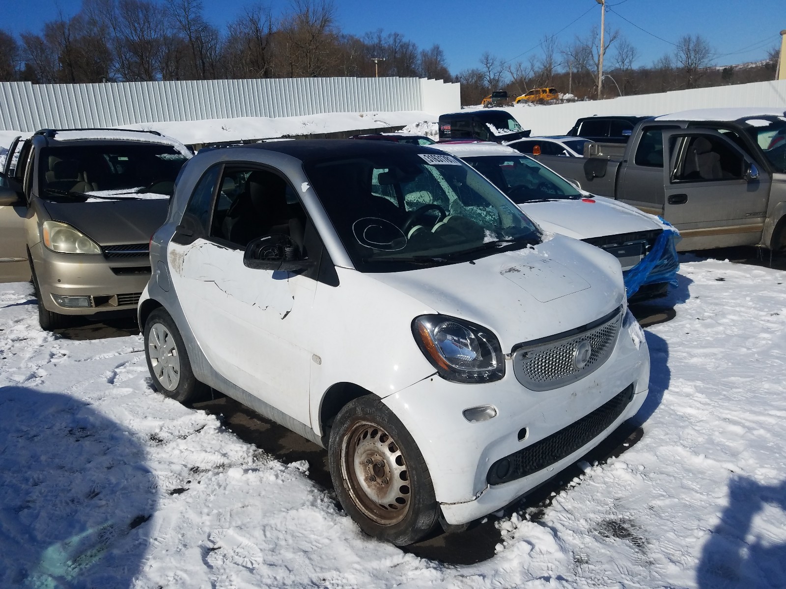 SMART FORTWO 2016 wmefj5da4gk142827