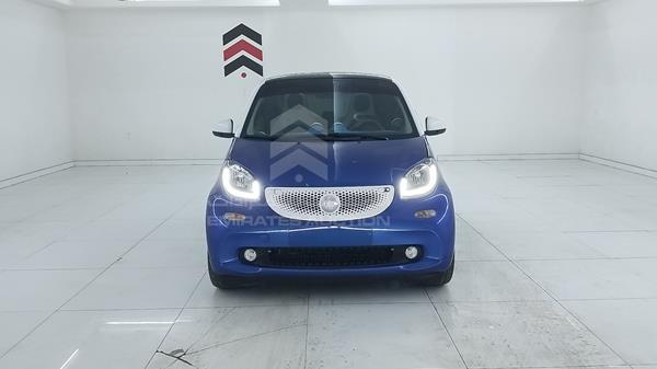 SMART NULL 2016 wmefj5da5gk079088